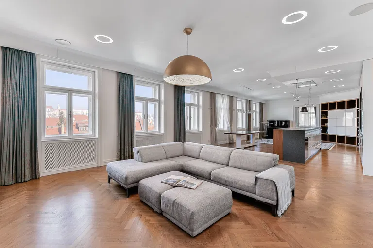 Všehrdova, Malá Strana - Prague 1 | Sale, Apartment, Four-bedroom (5+kk), 279 m²