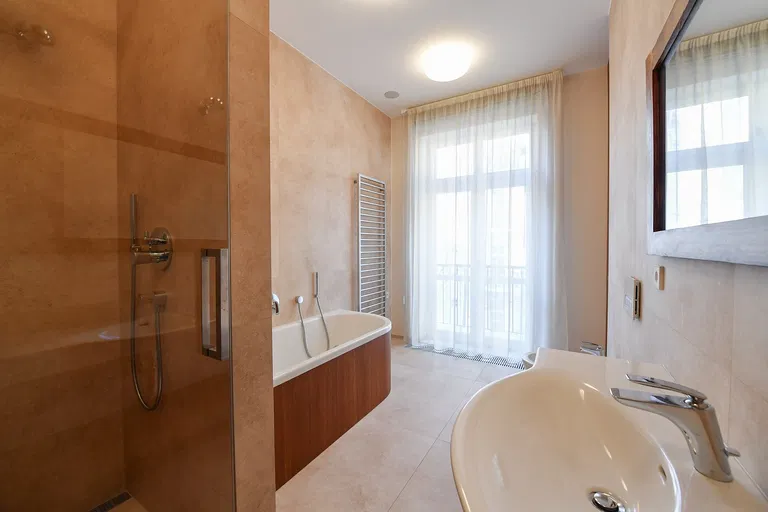 Všehrdova, Malá Strana - Prague 1 | Sale, Apartment, Four-bedroom (5+kk), 279 m²