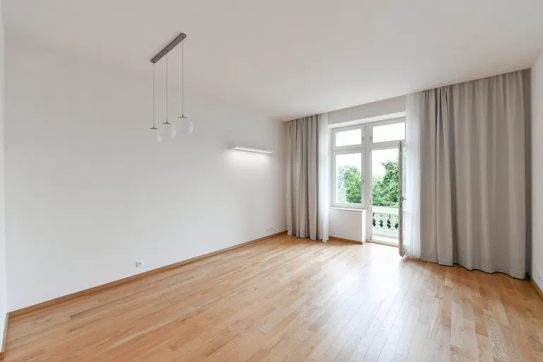 Dykova, Vinohrady - Prague 10 | Rent, Apartment, One-bedroom (2+kk), 71 m²