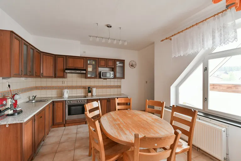 Harrachov - Jablonec nad Nisou | Predaj, Byt, 6-izbový, 166 m²
