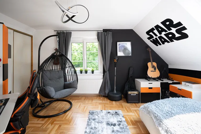 Sad přátelství, Týnec nad Sázavou - Benešov | Predaj, Rodinný dom, 5-izbový, 250 m²