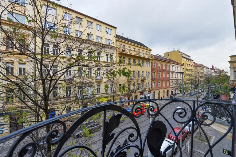 Korunní, Vinohrady - Praha 10 | Prenájom, Byt, 2-izbový, 57 m²