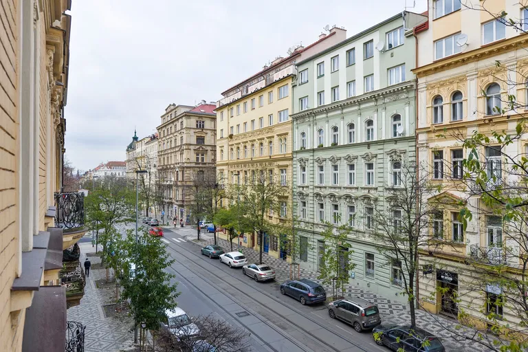 Korunní, Vinohrady - Praha 10 | Prenájom, Byt, 2-izbový, 57 m²