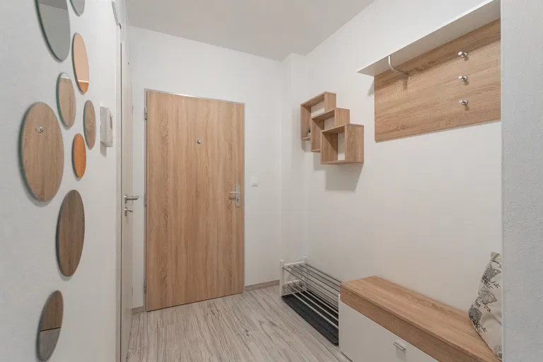 Nobelova, Nové Mesto - Bratislava III | Prenájom, Byt, 2-izbový, 58 m²