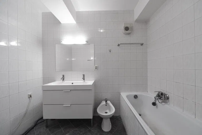 Podolské nábřeží, Podolí - Prague 4 | Sale, Apartment, Two-bedroom (3+kk), 97 m²