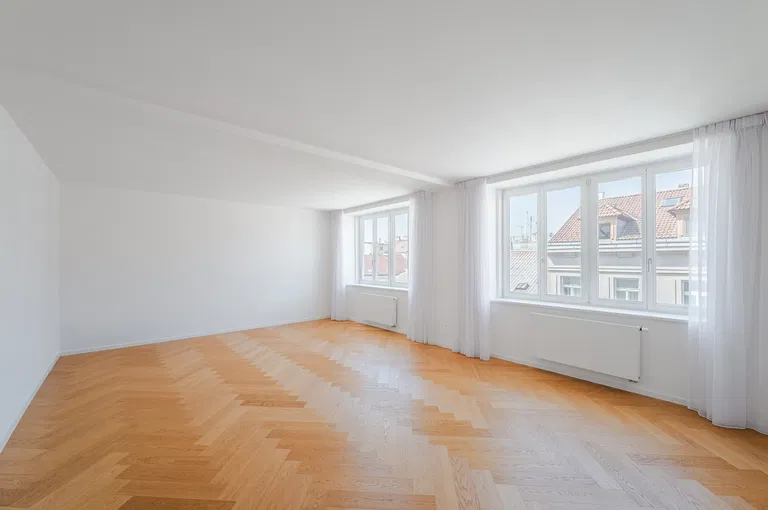 Londýnská, Vinohrady - Prague 2 | Rent, Apartment, Three-bedroom (4+kk), 123 m²