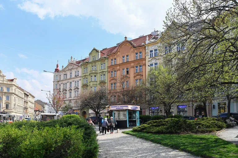 náměstí Bratří Synků, Nusle - Praha 4 | Predaj, Bytový dom, 1 807 m²
