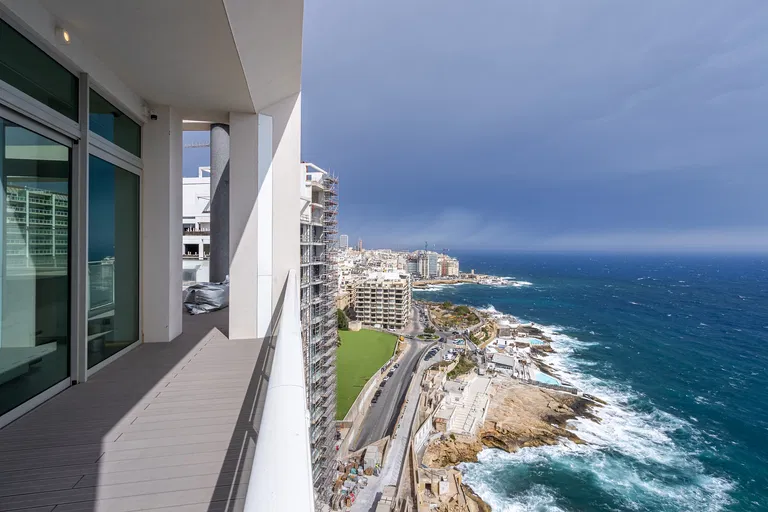 Malta, Silema - Tigné Point | Predaj, Byt, 4-izbový, 354 m²