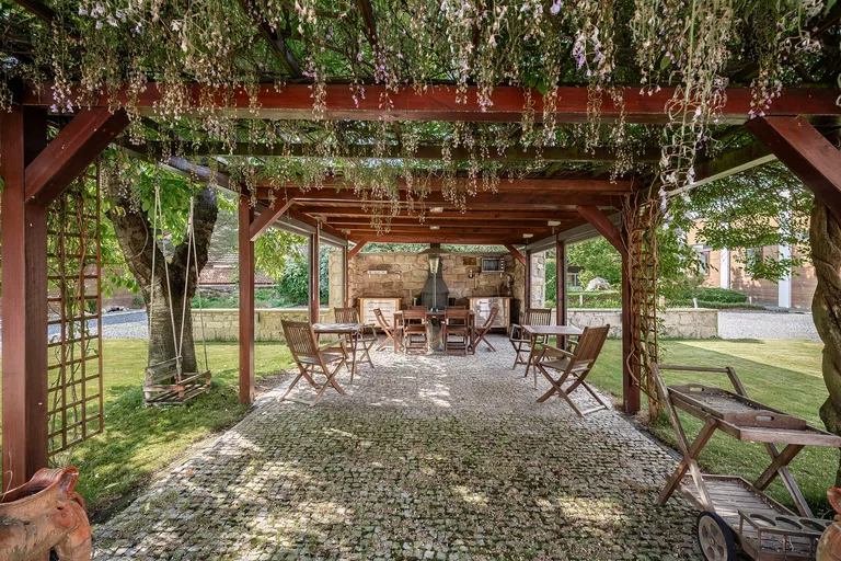 Ledce - Kladno | Predaj, Rodinný dom, 10-izbový, 1 292 m²