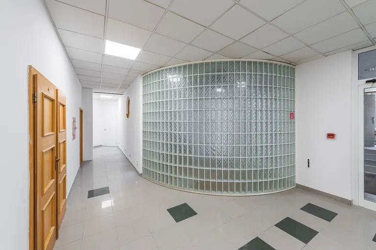 Gunduličová, Staré Mesto - Bratislava I | Sale, Apartment, Three-bedroom (4+kk), 103 m²