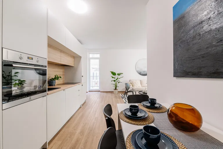 Gunduličová, Staré Mesto - Bratislava I | Sale, Apartment, One-bedroom (2+kk), 64 m²