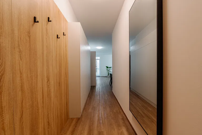 Gunduličová, Staré Mesto - Bratislava I | Sale, Apartment, One-bedroom (2+kk), 64 m²