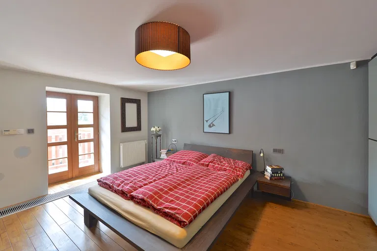 Ledce - Kladno | Predaj, Rodinný dom, 10-izbový, 1 292 m²