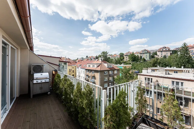 V Zahradách, Libeň - Praha 8 | Predaj, Byt, 4-izbový, 133 m²
