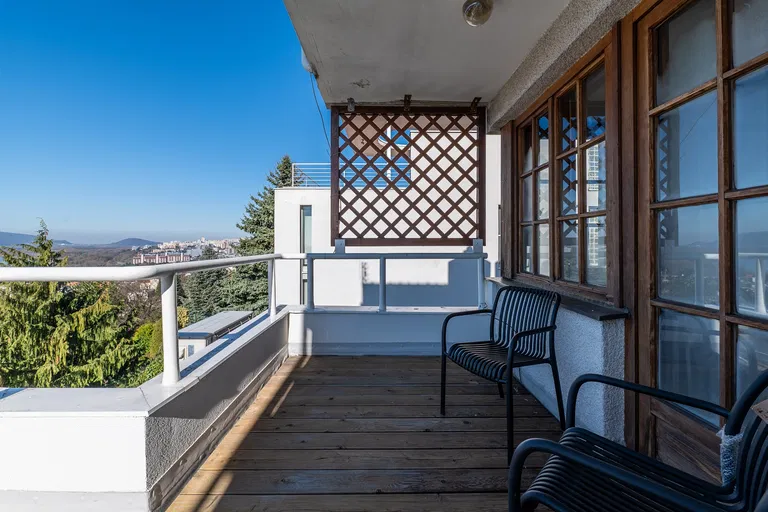 Fialkové údolie, Staré Mesto - Bratislava I | Prenájom, Byt, 3-izbový, 110 m²