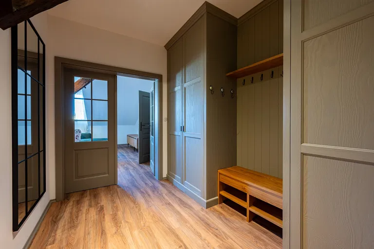 Náměstí, Kašperské Hory - Klatovy | Predaj, Byt, 2-izbový, 78 m²