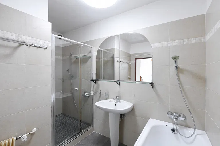 Zličínská, Břevnov - Praha 6 | Predaj, Rodinný dom, 7-izbový, 250 m²
