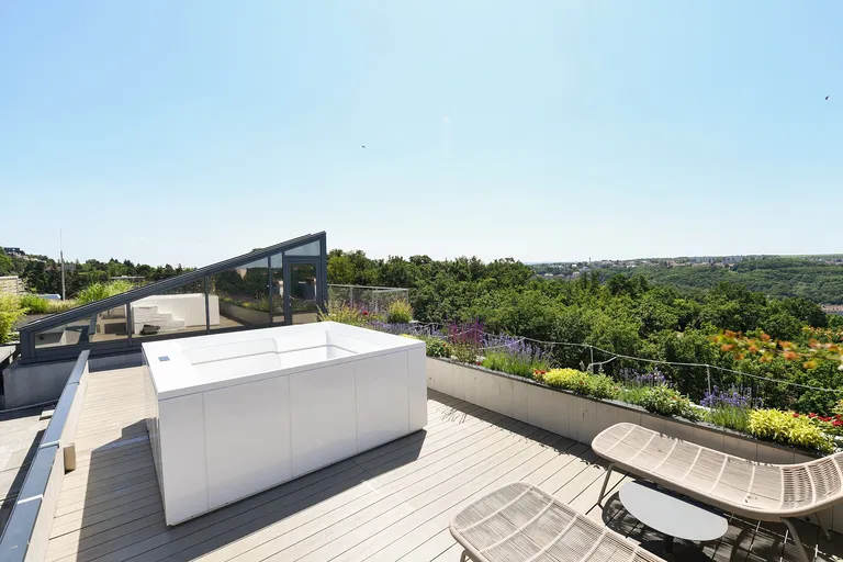 Na Hřebenkách, Smíchov - Praha 5 | Predaj, Byt, 5-izbový, 389 m²