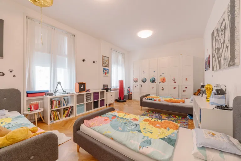 Moyzesova, Staré Mesto - Bratislava I | Rent, Apartment, Four-bedroom (5+kk), 155 m²