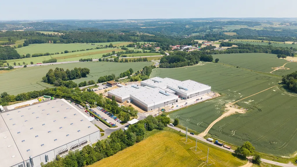 Divišov - Benešov | Pronájem, Logistický park, 11 200 m²