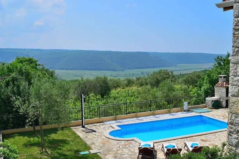 Croatia, Istrie - Istrie | Sale, House, Three-bedroom (4+kk), 825 m²