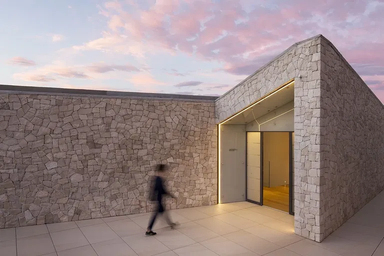 Chorvátsko, Ostrov Korčula - Korčula | Predaj, Rodinný dom, 5-izbový, 350 m²