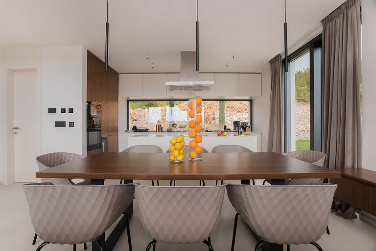 Chorvátsko, Severná Dalmácia - Šibenik | Predaj, Rodinný dom, 4-izbový, 200 m²