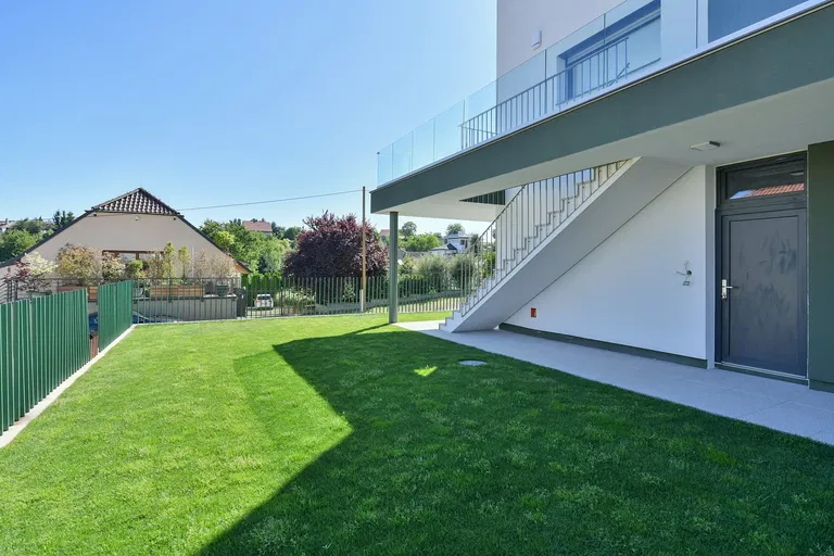 Líbeznice - Praha-východ | Predaj, Rodinný dom, 5-izbový, 350 m²
