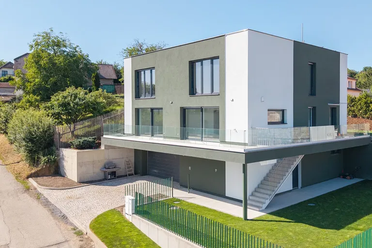 Líbeznice - Praha-východ | Predaj, Rodinný dom, 5-izbový, 350 m²
