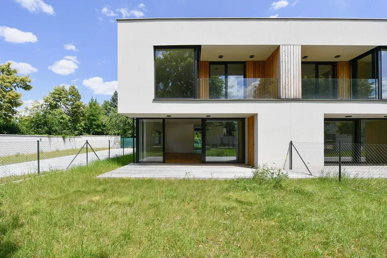 Dobřenická, Klánovice - Praha 9 | Prodej, Byt, 4+kk, 216 m²