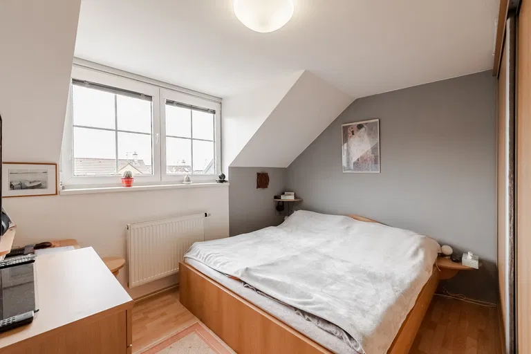Heřmánková, Jesenice - Praha-západ | Sale, House, Three-bedroom (4+1), 80 m²