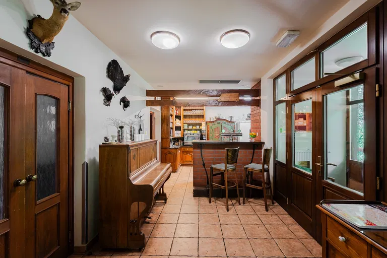 Obora, Poděbrady - Nymburk | Predaj, Hotel, 649 m²