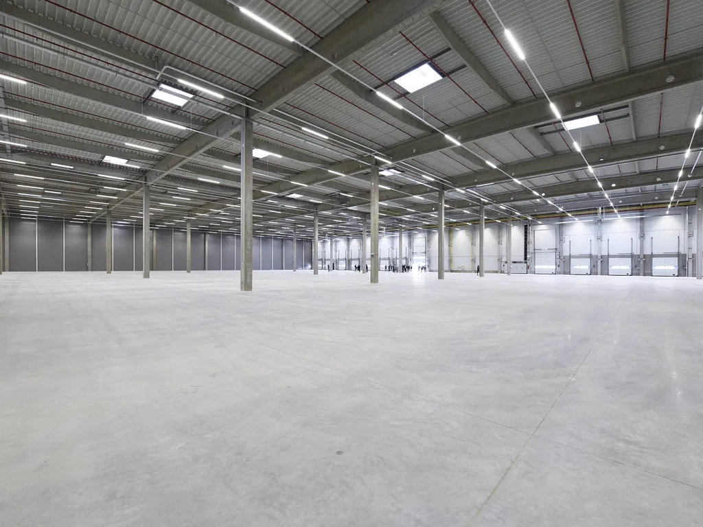 Nádražní, Pardubice - Pardubice | Rent, Logistic park, 14 739 m²