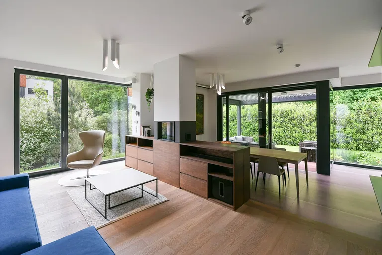 V Šáreckém údolí, Dejvice - Prague 6 | Sale, House, Five-bedroom (6+kk), 308 m²