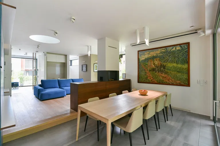 V Šáreckém údolí, Dejvice - Prague 6 | Sale, House, Five-bedroom (6+kk), 308 m²