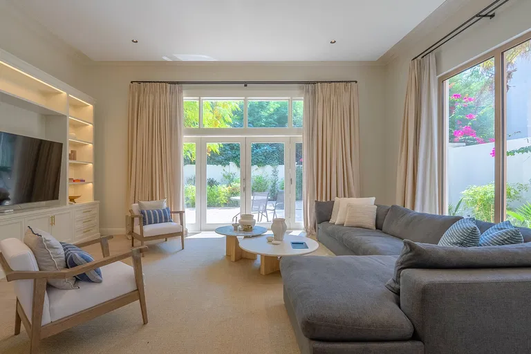 United Arab Emirates, Dubai - Al Barari | Sale, House, Six-bedroom (7+1), 1 012 m²