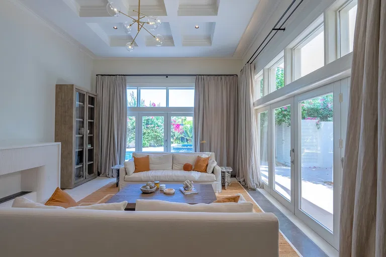 United Arab Emirates, Dubai - Al Barari | Sale, House, Six-bedroom (7+1), 1 012 m²