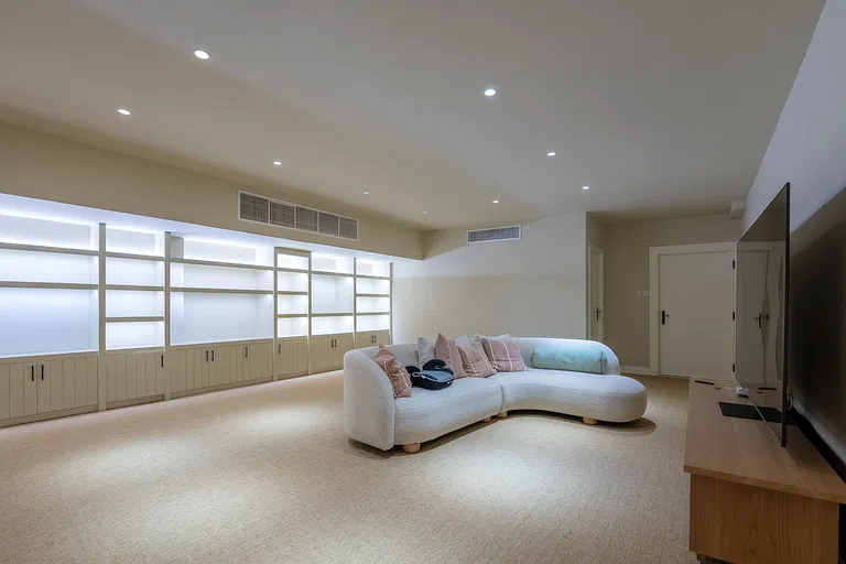 United Arab Emirates, Dubai - Al Barari | Sale, House, Six-bedroom (7+1), 1 012 m²