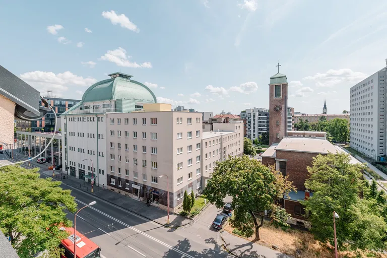 Legionárska, Nové Mesto - Bratislava III | Sale, Apartment, One-bedroom (2+kk), 203 m²