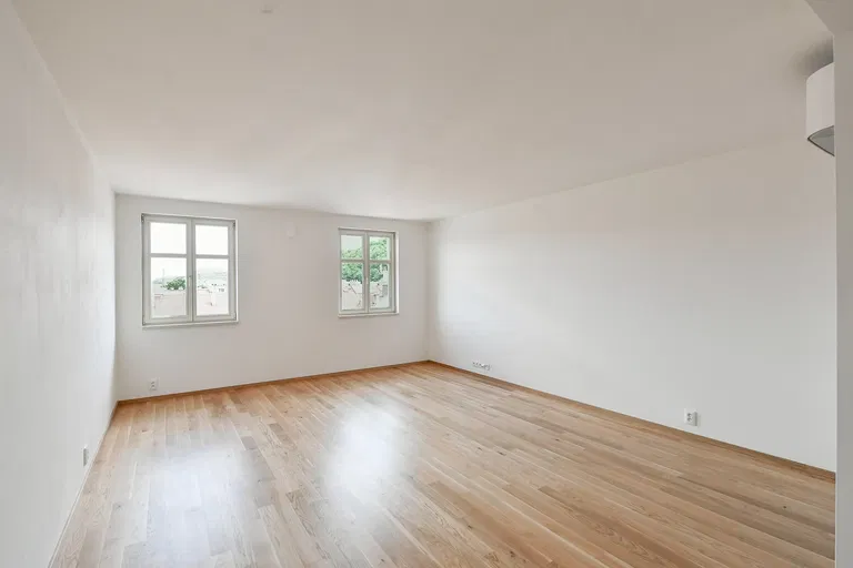 Jirsíkova, Karlín - Praha 8 | Predaj, Byt, 2-izbový, 66 m²