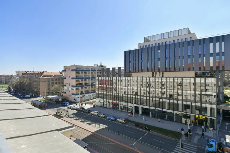 Evropská, Dejvice - Praha 6 | Predaj, Byt, 4-izbový, 108 m²