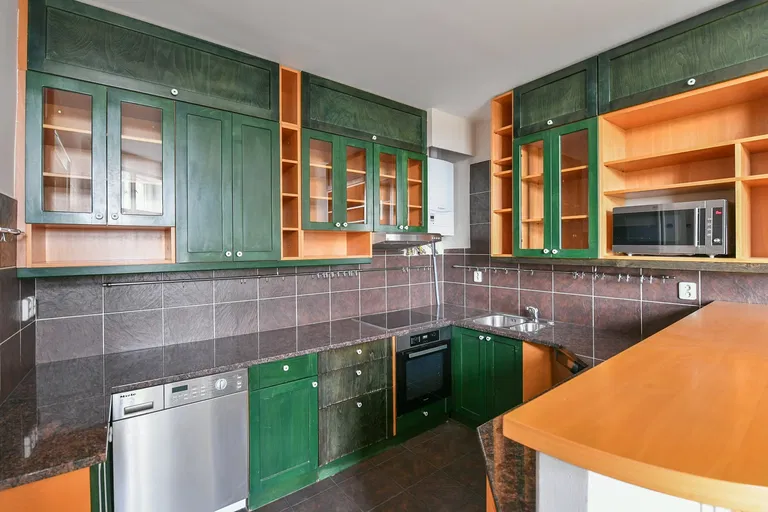 Evropská, Dejvice - Praha 6 | Predaj, Byt, 4-izbový, 108 m²