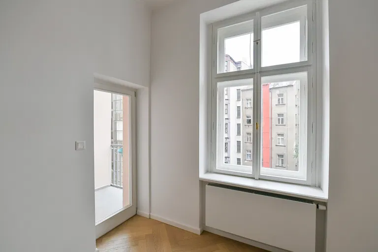 Dittrichova, Nové Město - Prague 2 | Sale, Apartment, Two-bedroom (3+kk), 78 m²