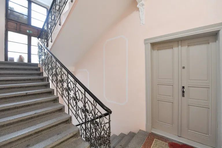 Dittrichova, Nové Město - Prague 2 | Sale, Apartment, Two-bedroom (3+kk), 78 m²