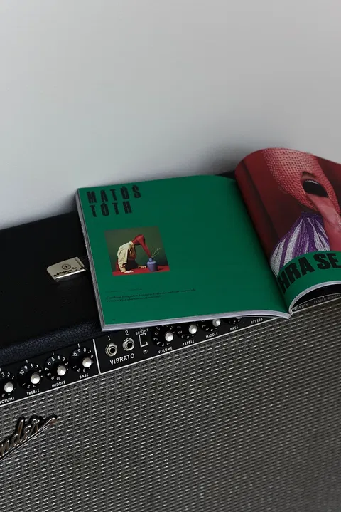 Selected Disruption: Nabité vydanie magazínu Selected pokrstili jeho tvorcovia na večierku Svoboda & Williams