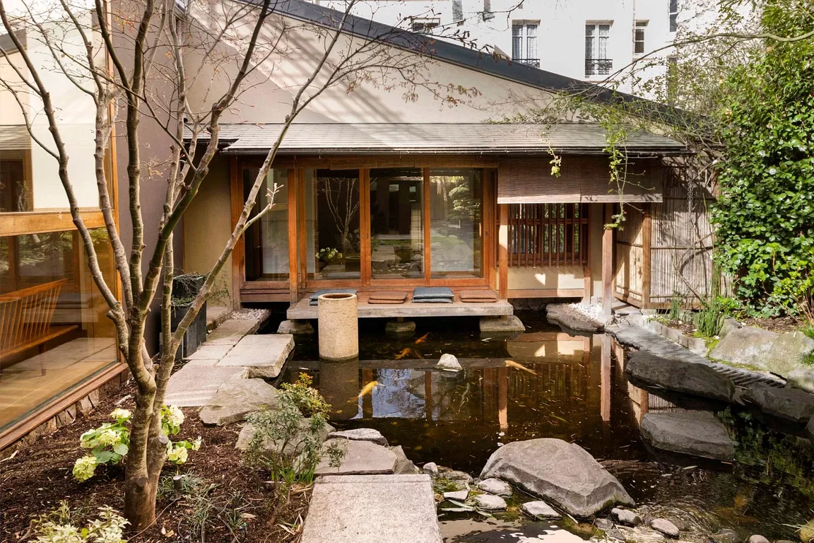 Z portfólia Christie's – Ikonický Kenzo House, ktorý ponúka kúsok zenu v centre francúzskej metropoly