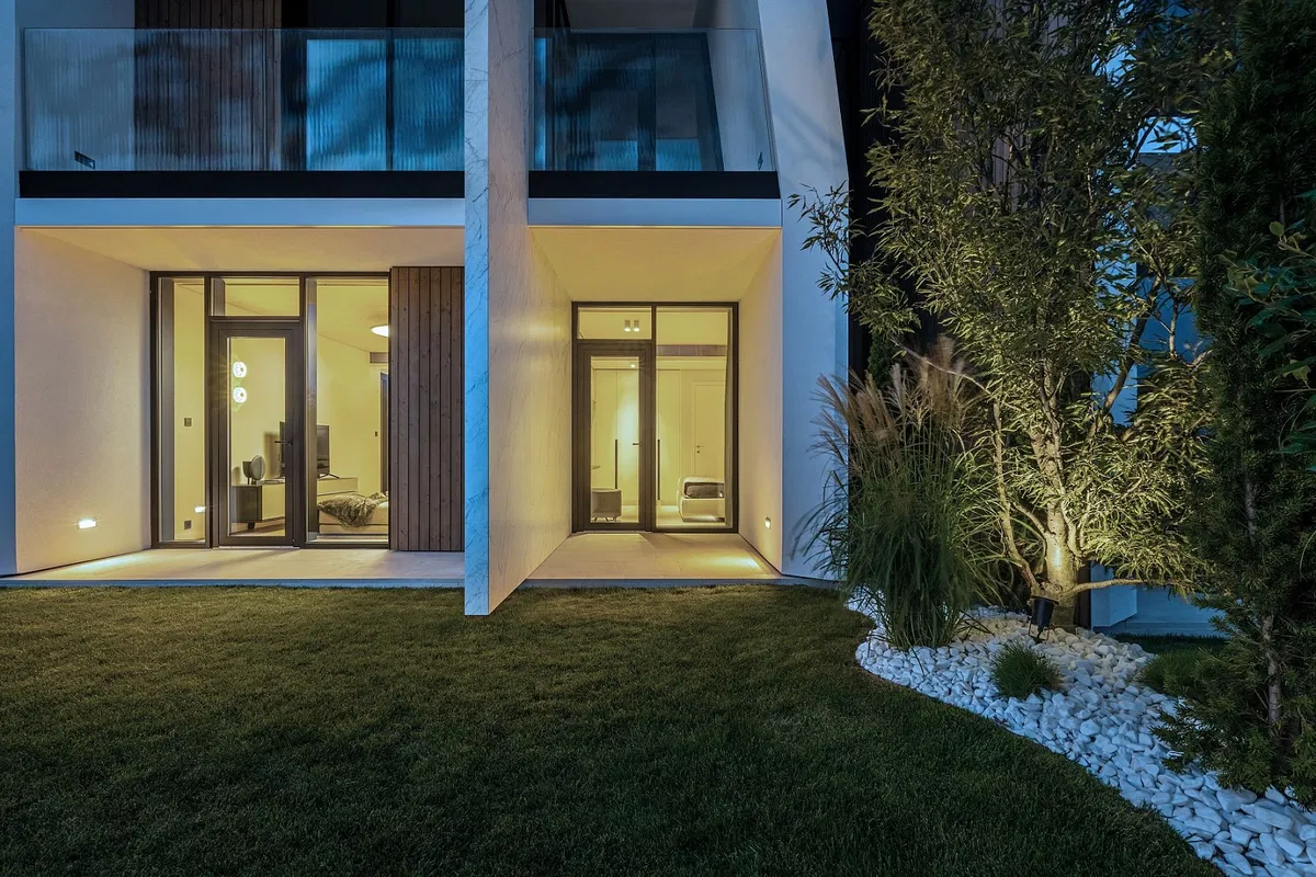 Svoboda & Williams to Exclusively Sell the New Apartments in the LuxApartments project