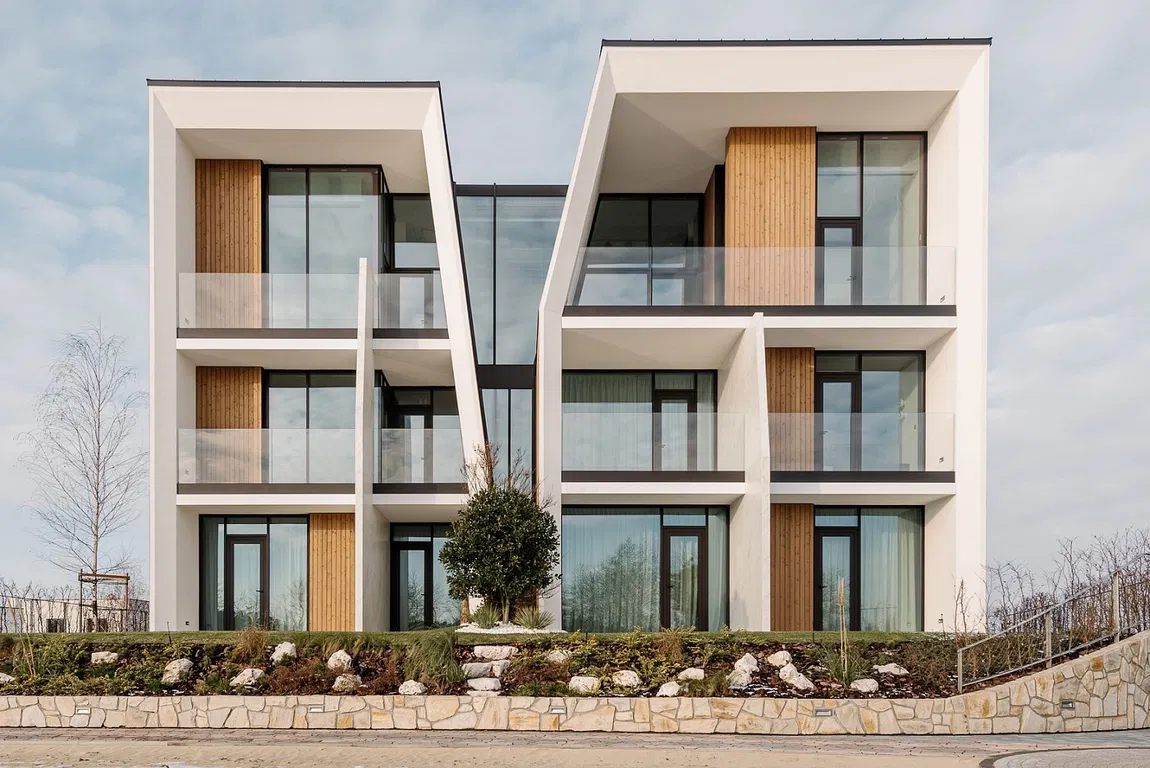 Svoboda & Williams to Exclusively Sell the New Apartments in the LuxApartments project