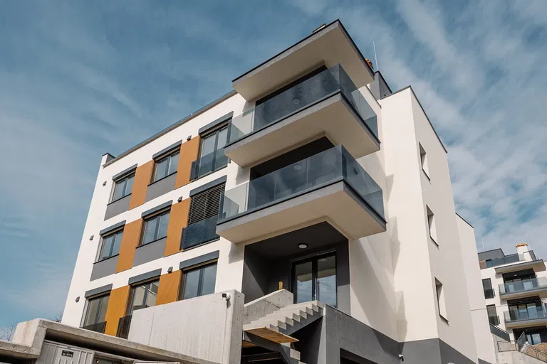 Stavebné práce na projekte rezidencie Slávičie finišujú
