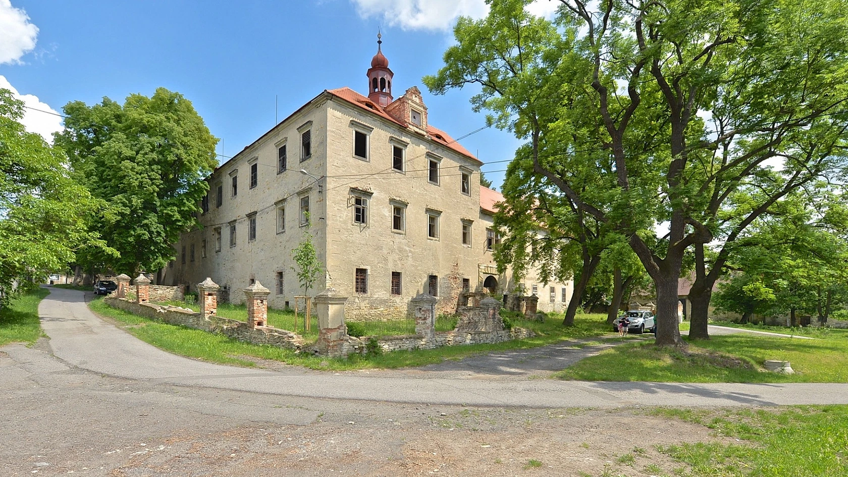 Sale, Historic properties, Central Bohemia, Benešov, Lštění